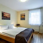 Ursula In Der Zum Kronprinzen Direkt Gegenueber Der Saarow Therme * Bad Saarow