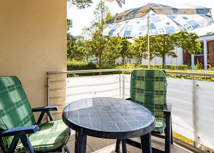 Ursula In Der Zum Kronprinzen Direkt Gegenueber Der Saarow Therme Bad Saarow