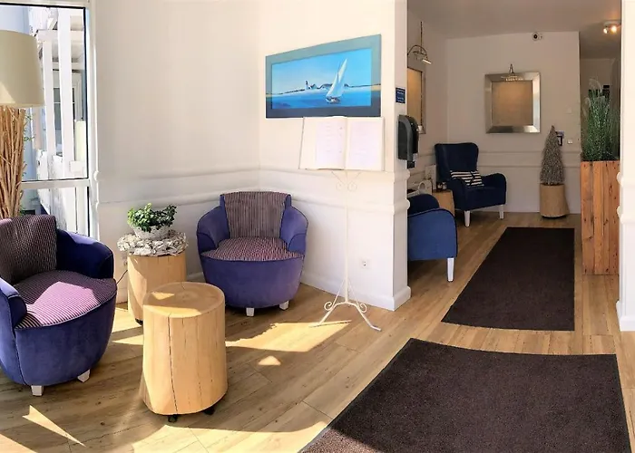 Lägenhet Ursula In Der Zum Kronprinzen Direkt Gegenueber Der Saarow Therme *