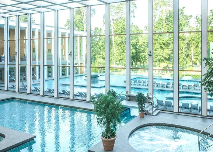 Lägenhet Ursula In Der Zum Kronprinzen Direkt Gegenueber Der Saarow Therme *